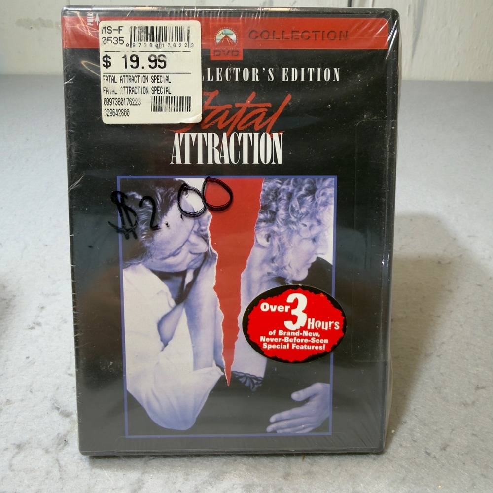 Fatal Attraction DVD Collector's Edition Michael Douglas Glenn Close Sealed‎ New